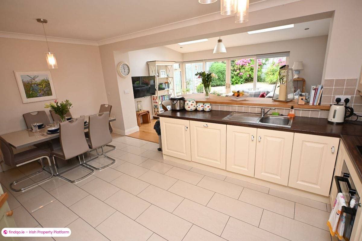 Semi-detached house for Sale in Carrigaline, Cork, P43 X766