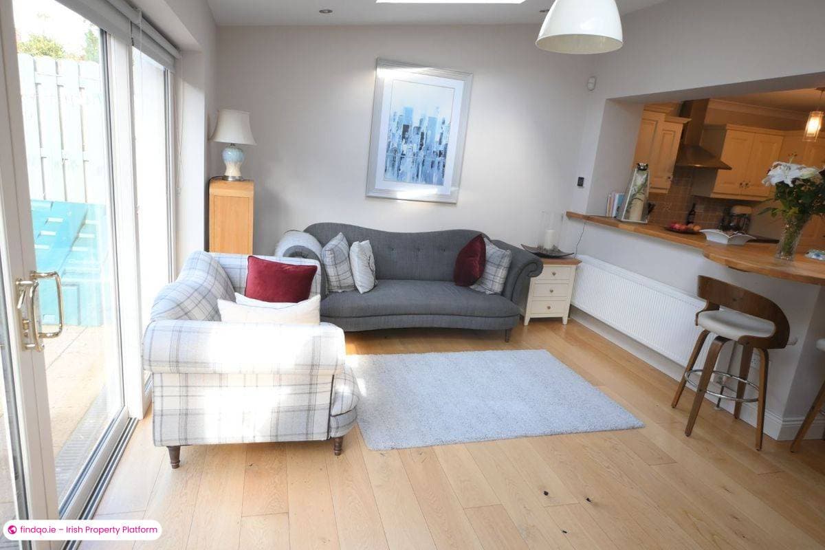 Semi-detached house for Sale in Carrigaline, Cork, P43 X766