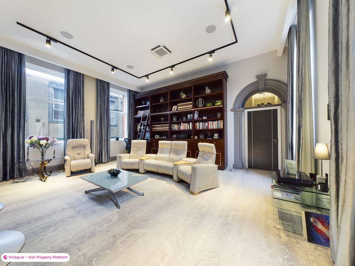 Detached house for Sale in Waterford City Centre, Waterford