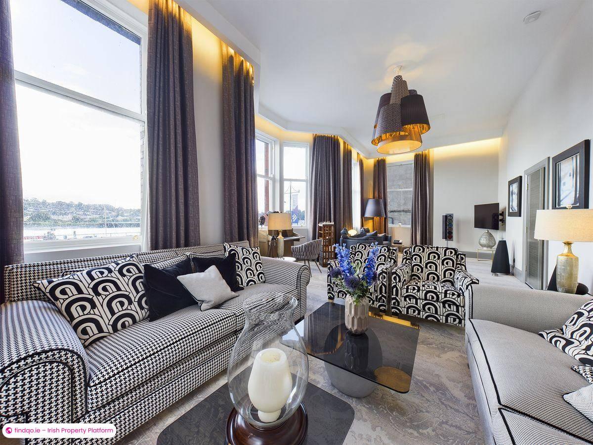 Detached house for Sale in Waterford City Centre, Waterford