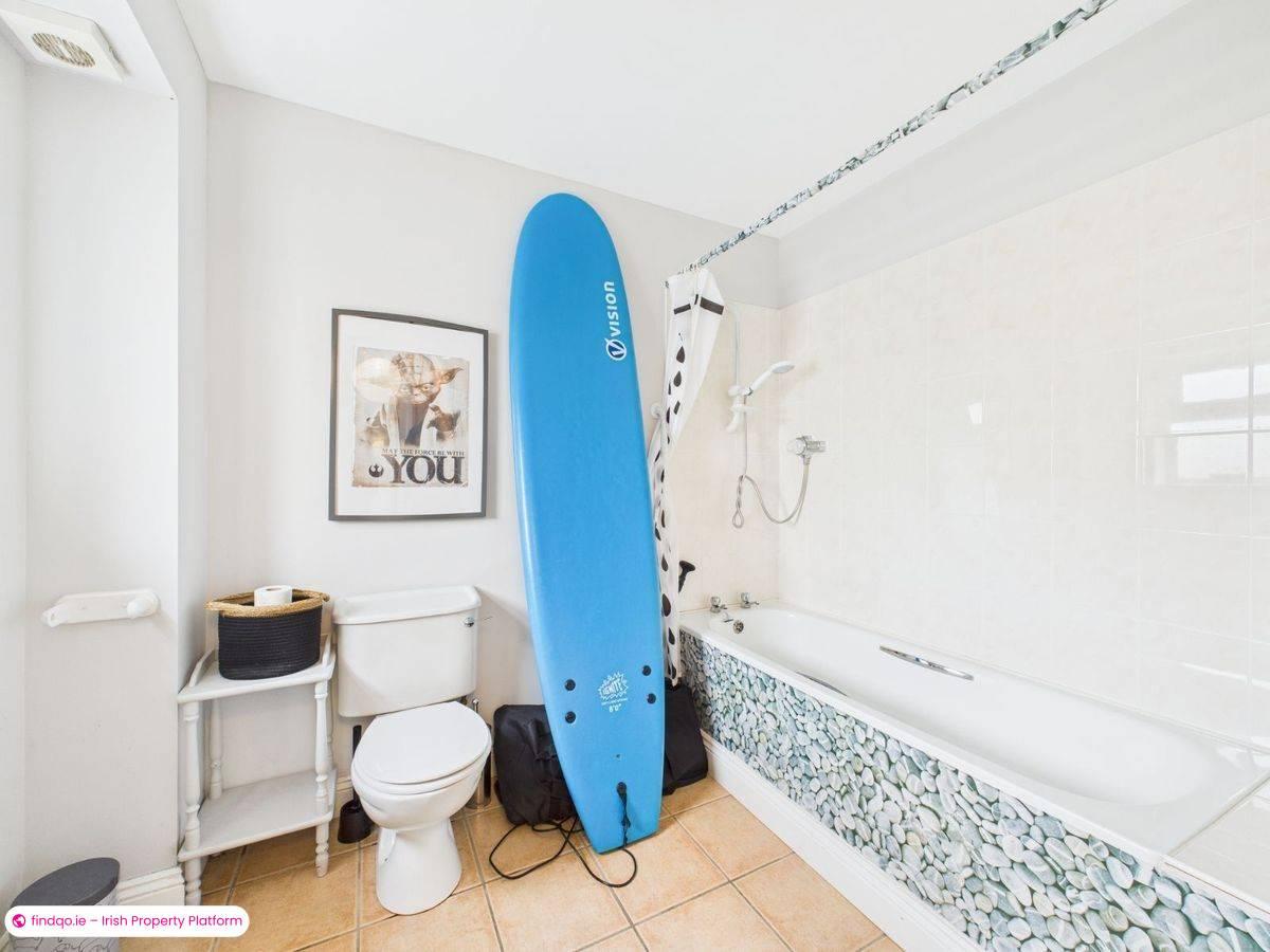 Terraced house for Sale in Dunmore East, Waterford, X91 P2X7