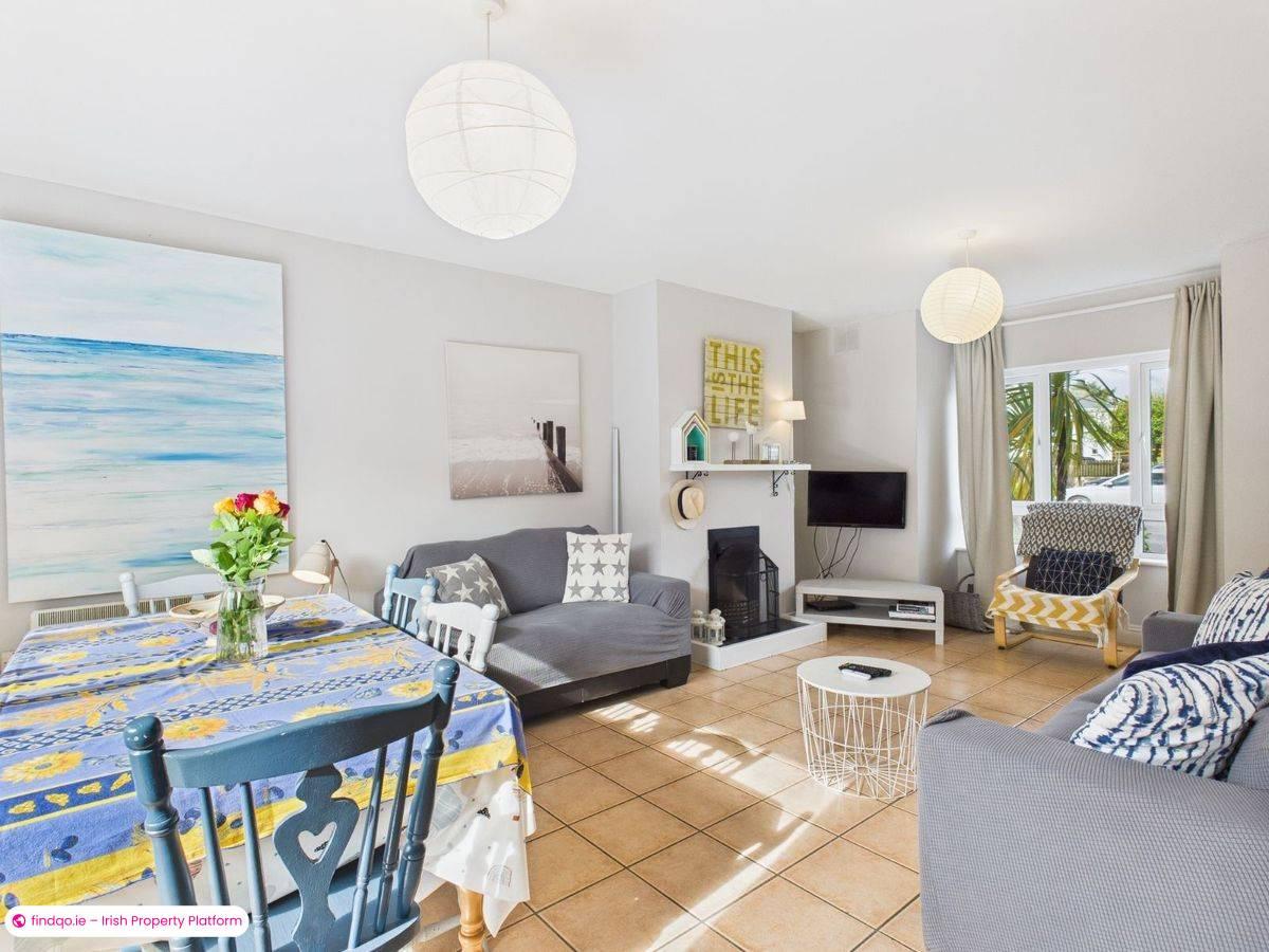 Terraced house for Sale in Dunmore East, Waterford, X91 P2X7