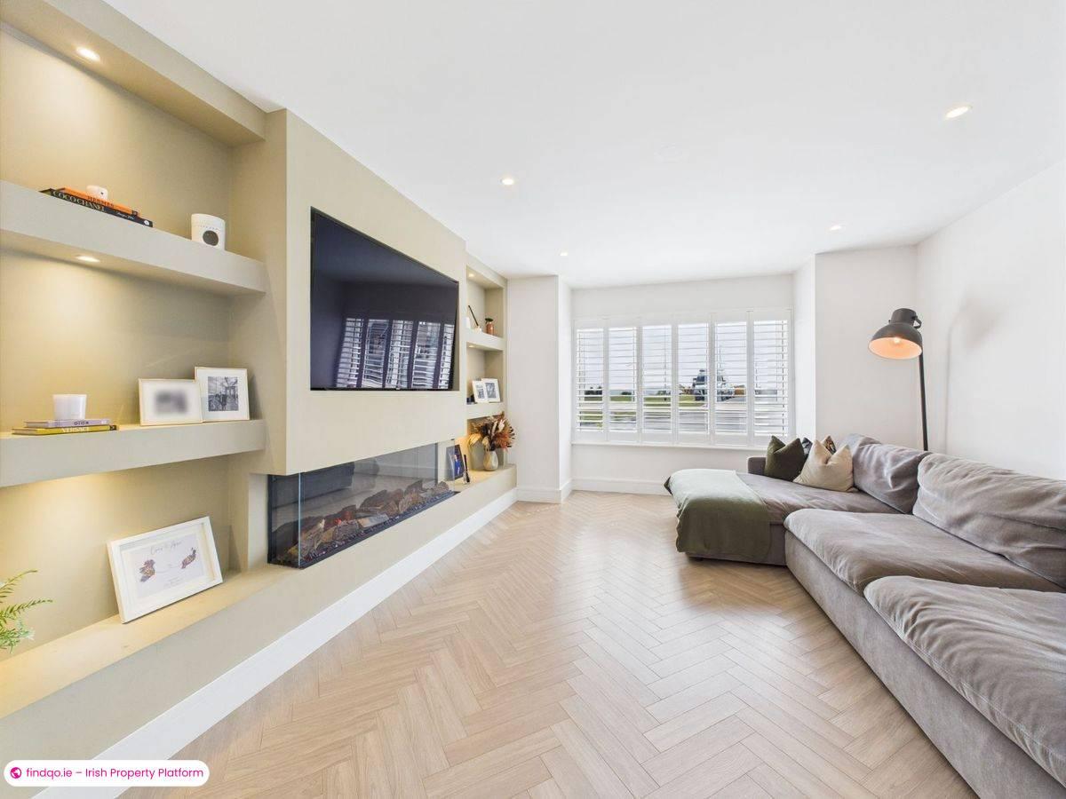 Semi-detached house for Sale in Passage East, Waterford, X91 X6FH