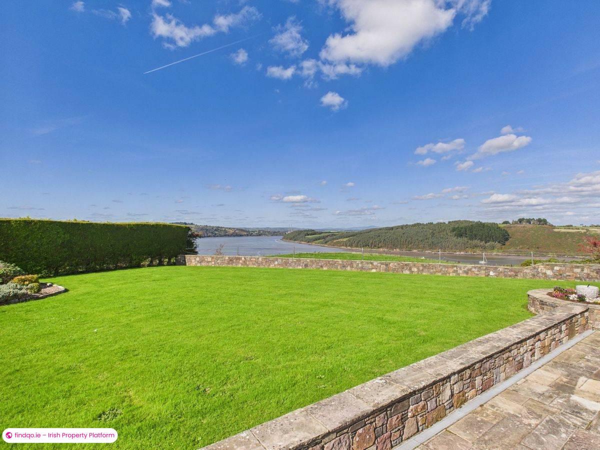 Detached house for Sale in Passage East, Waterford, X91 E2X2