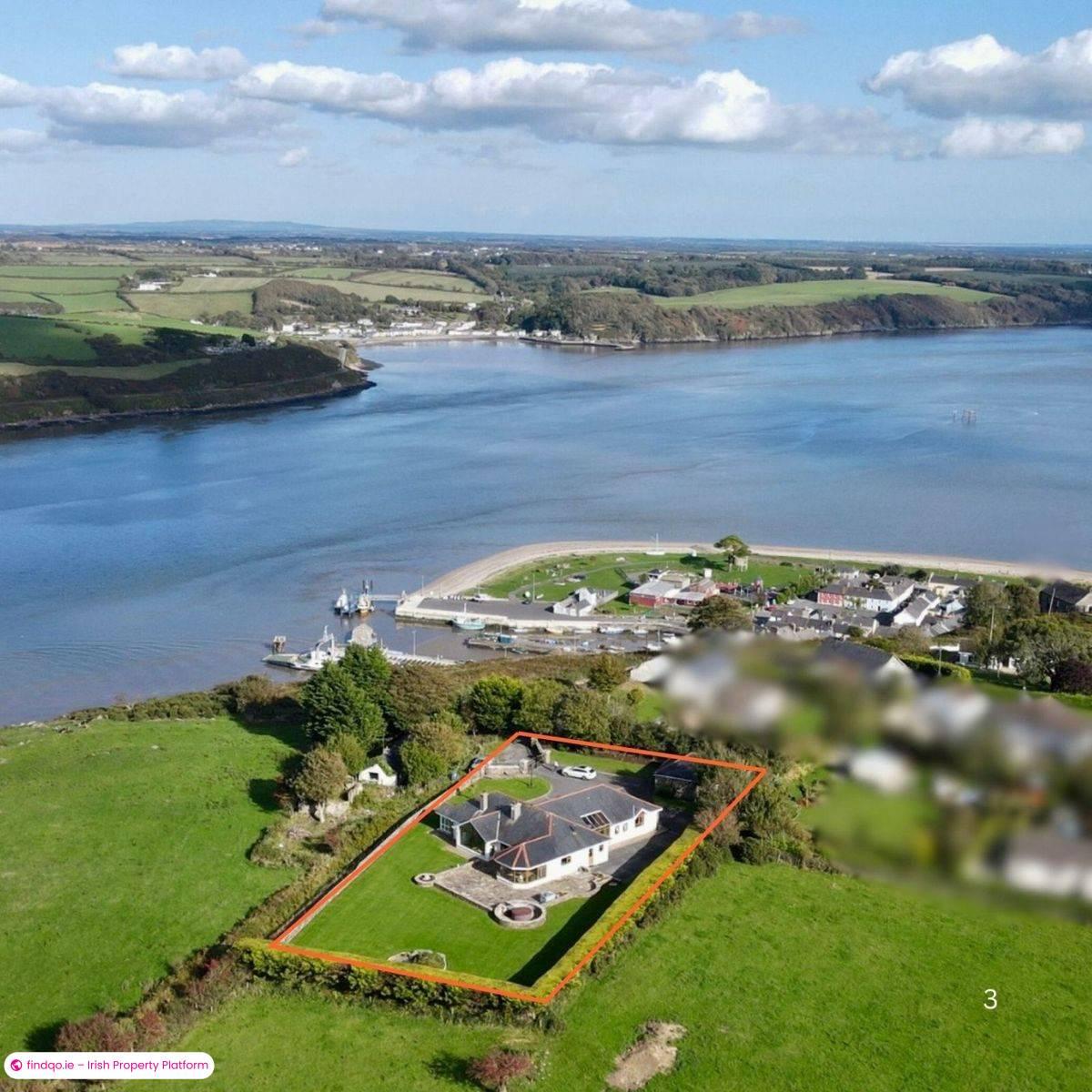 Detached house for Sale in Passage East, Waterford, X91 E2X2