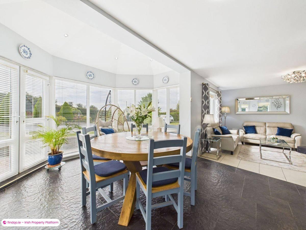 Detached house for Sale in Dunmore East, Waterford, X91 R9V2