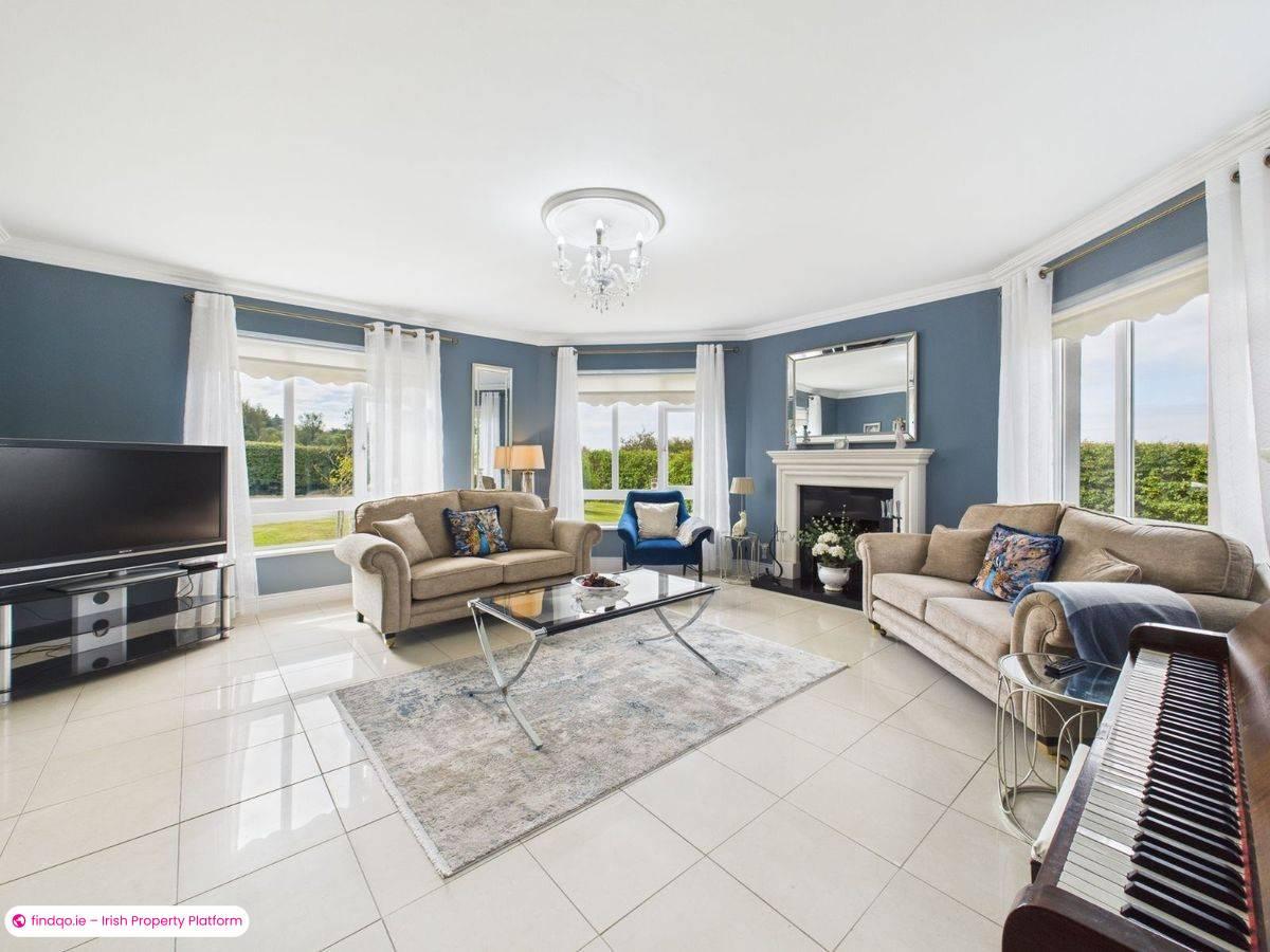 Detached house for Sale in Dunmore East, Waterford, X91 R9V2