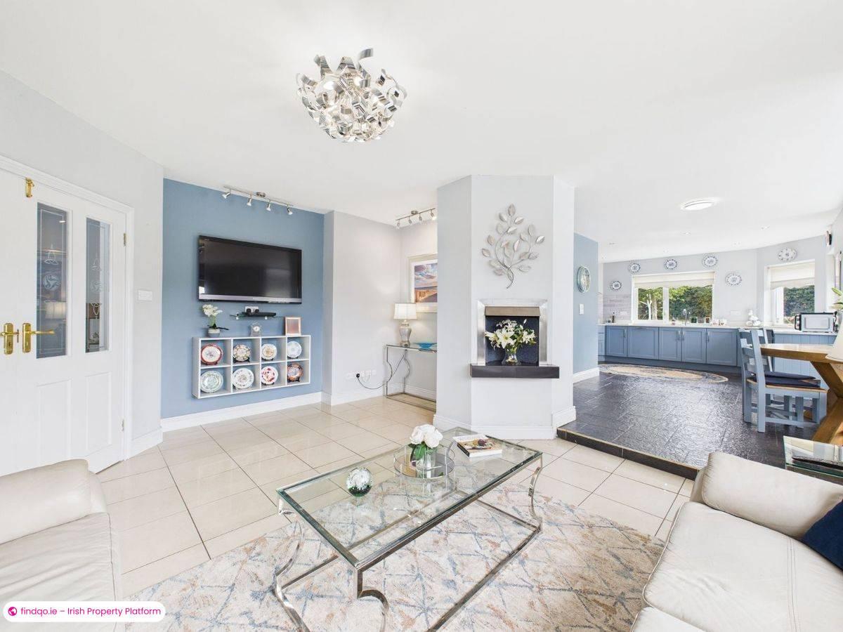 Detached house for Sale in Dunmore East, Waterford, X91 R9V2