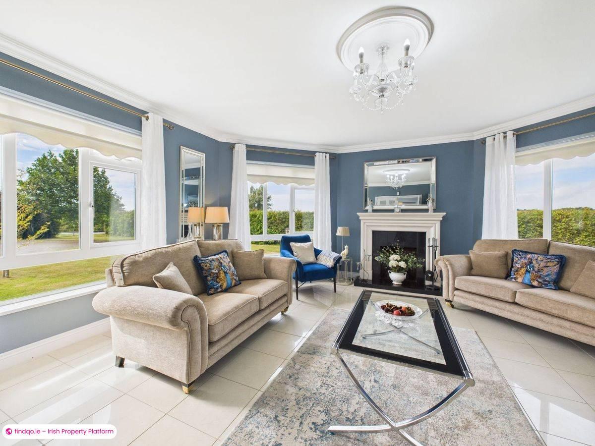 Detached house for Sale in Dunmore East, Waterford, X91 R9V2