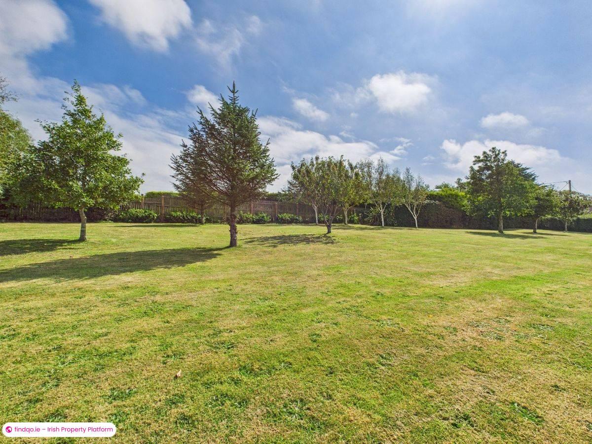 Detached house for Sale in Dunmore East, Waterford, X91 R9V2