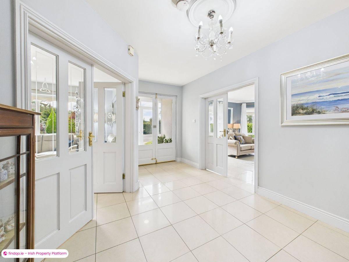 Detached house for Sale in Dunmore East, Waterford, X91 R9V2