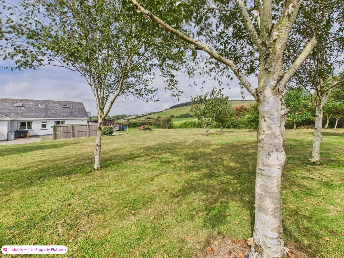 Detached house for Sale in Dunmore East, Waterford, X91 R9V2