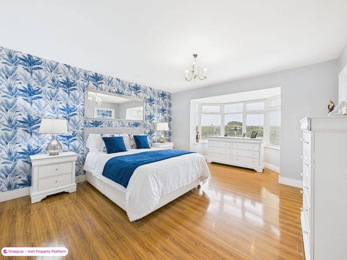 Detached house for Sale in Dunmore East, Waterford, X91 R9V2