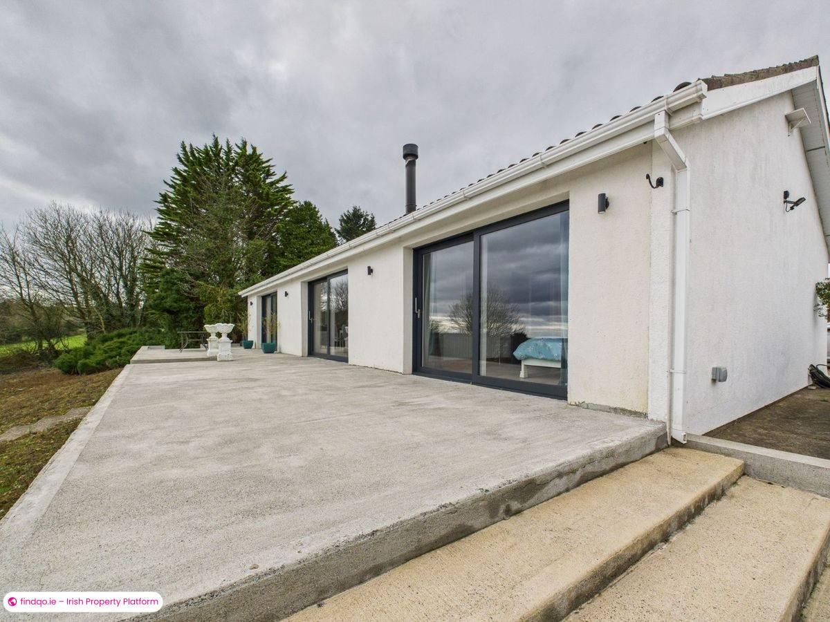 Detached house for Sale in Cheekpoint, Waterford, X91 E802