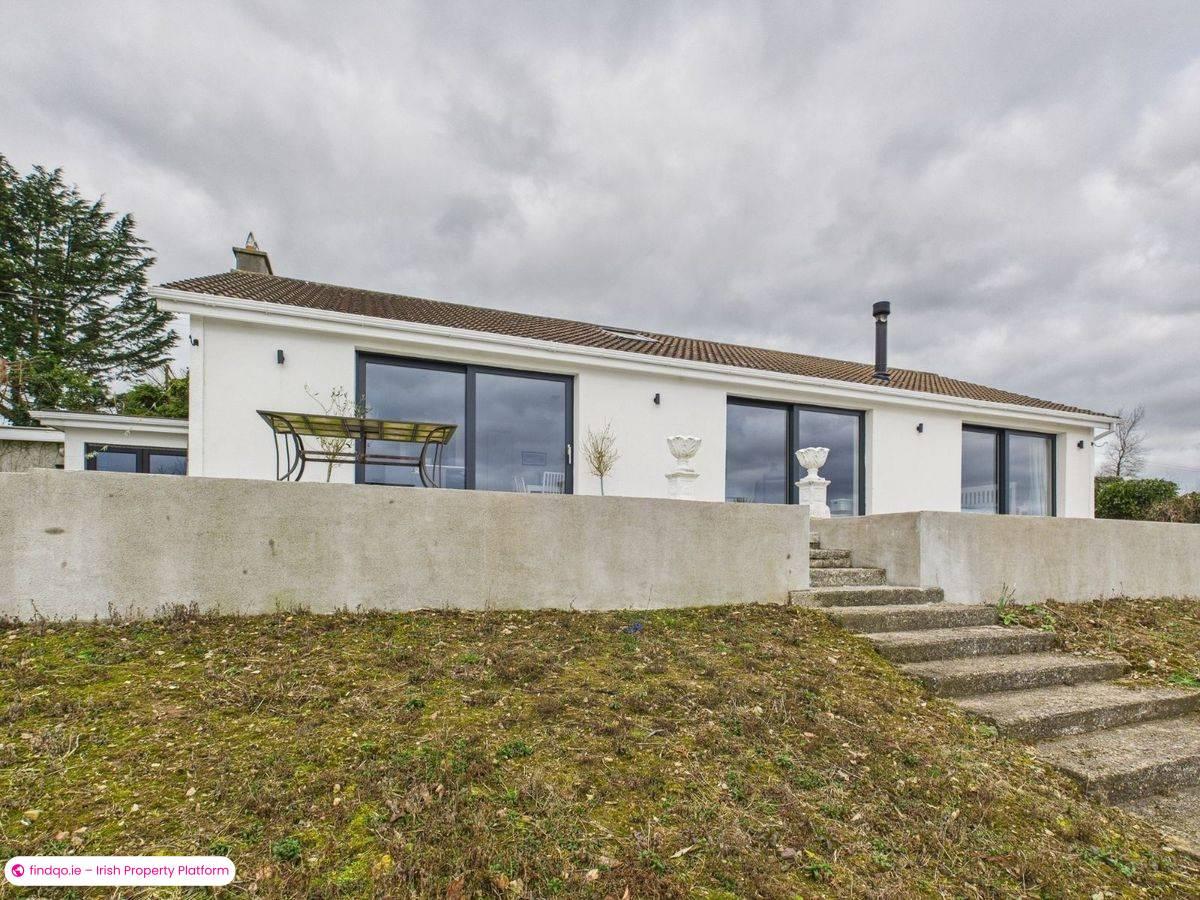 Detached house for Sale in Cheekpoint, Waterford, X91 E802