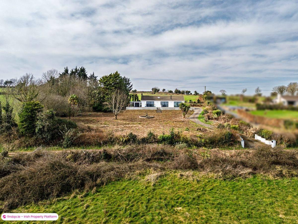 Detached house for Sale in Cheekpoint, Waterford, X91 E802