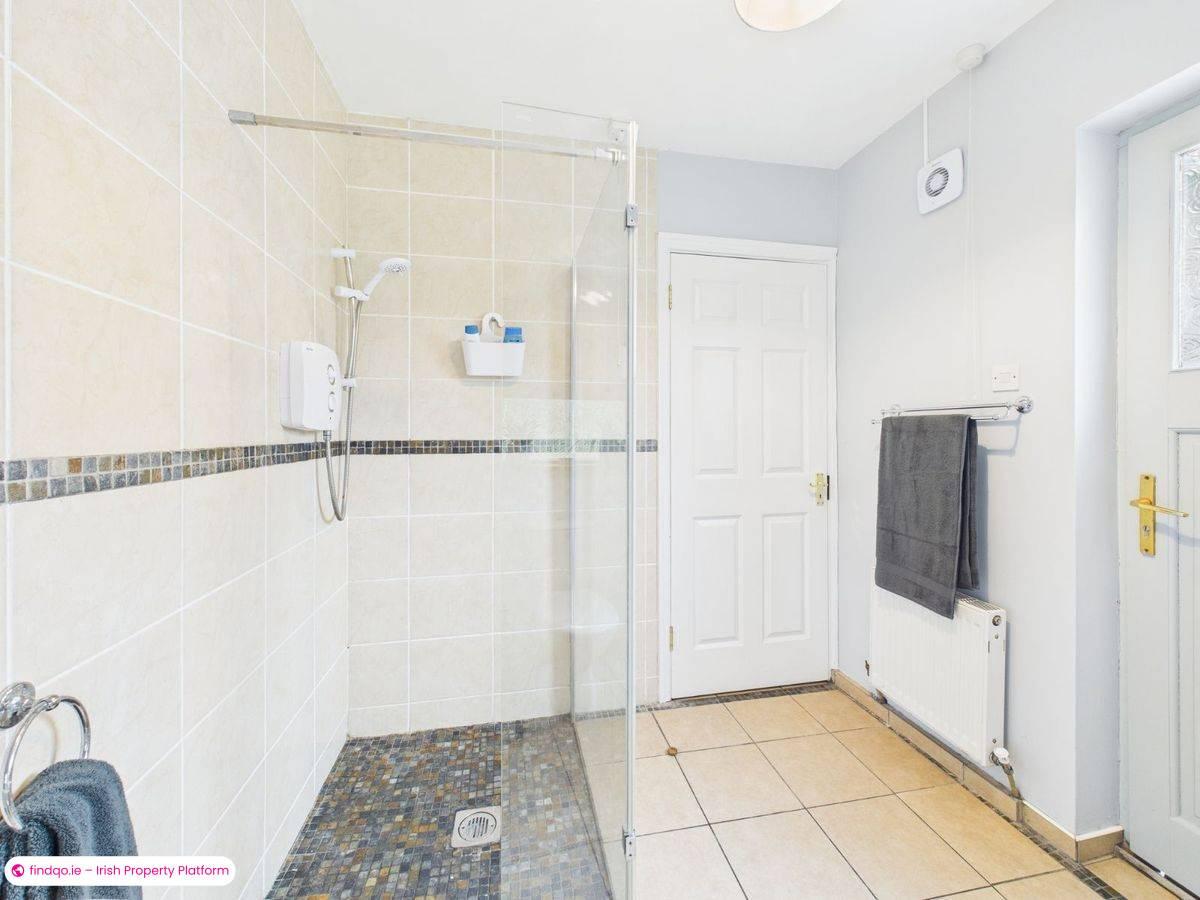 Detached house for Sale in Woodstown, Waterford