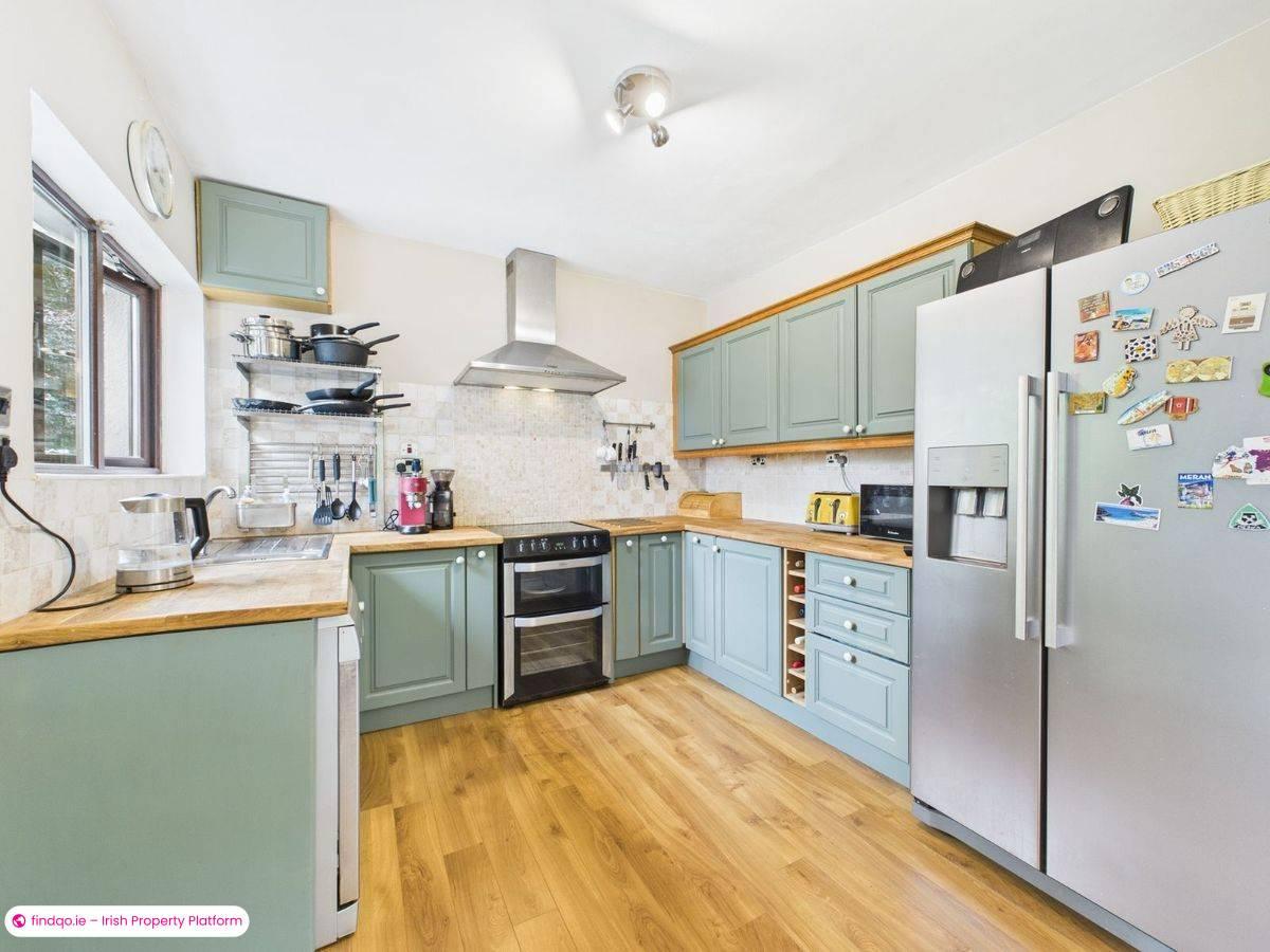 Detached house for Sale in Woodstown, Waterford