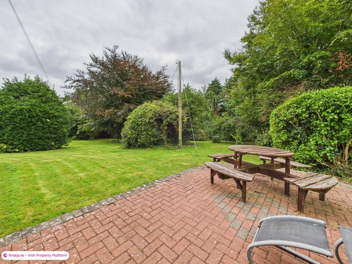 Detached house for Sale in Woodstown, Waterford