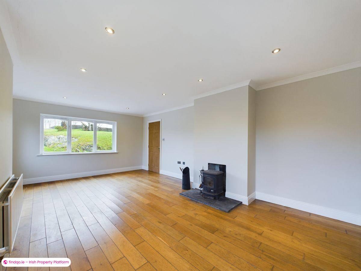 Detached house for Sale in Ballinamona, Waterford