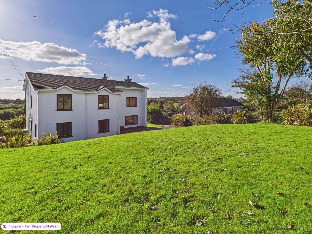 Detached house for Sale in Ballinamona, Waterford