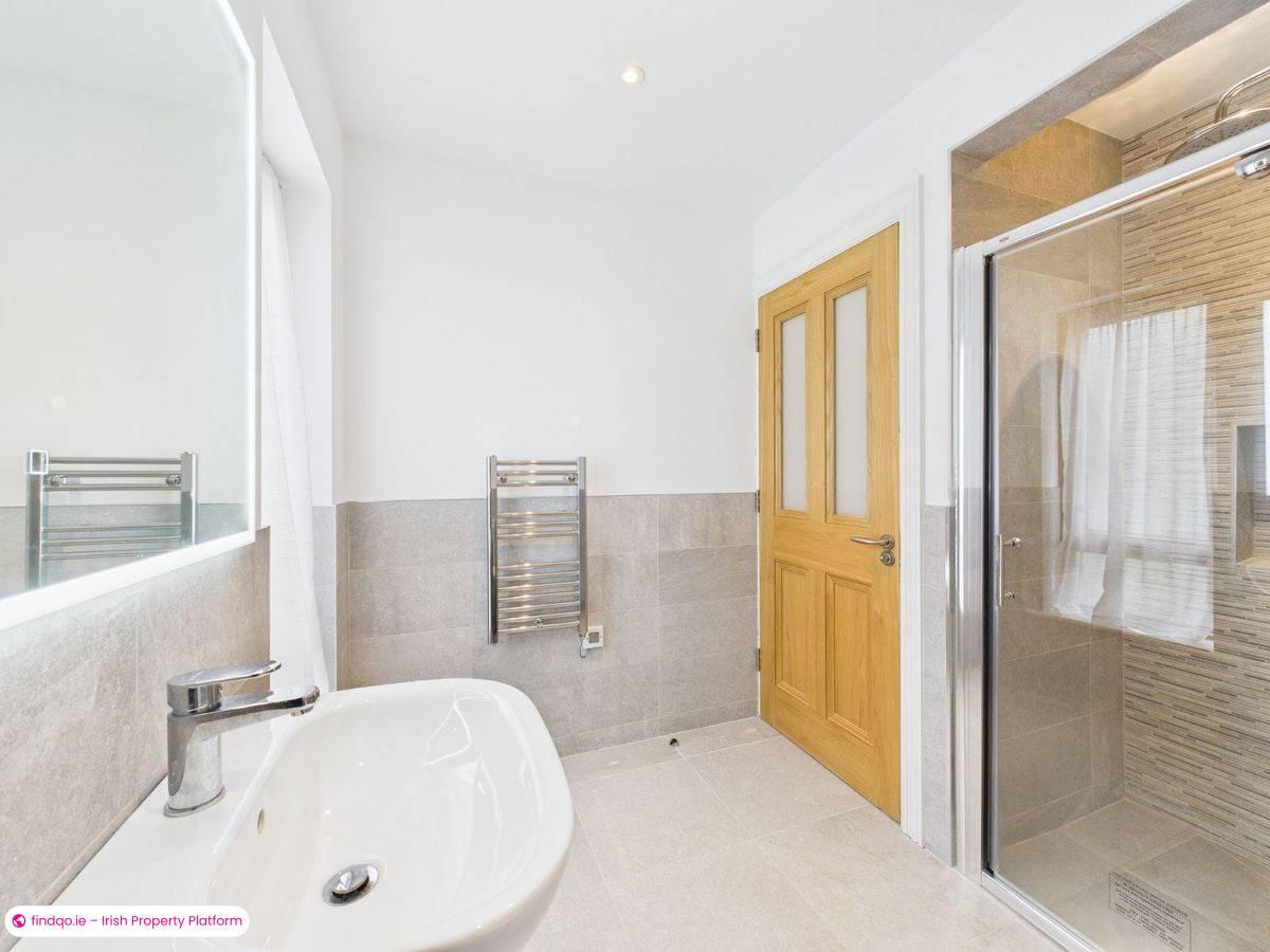 Detached house for Sale in Passage East, Waterford