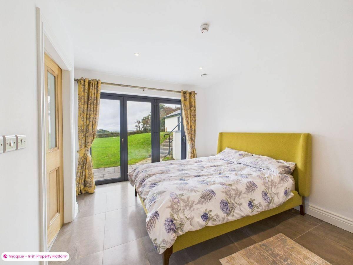 Detached house for Sale in Passage East, Waterford