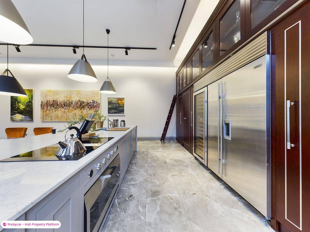 Retail Unit for Sale in Waterford City Centre, Waterford