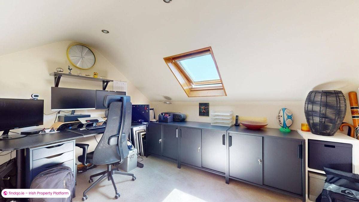 Semi-detached house for Sale in Sutton, Dublin (County)