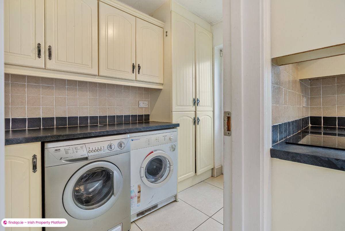 Detached house for Sale in Cloghroe, Cork