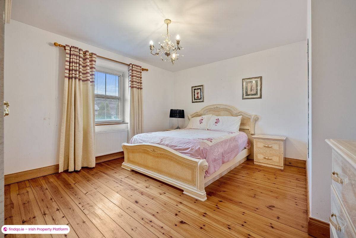 Detached house for Sale in Cloghroe, Cork