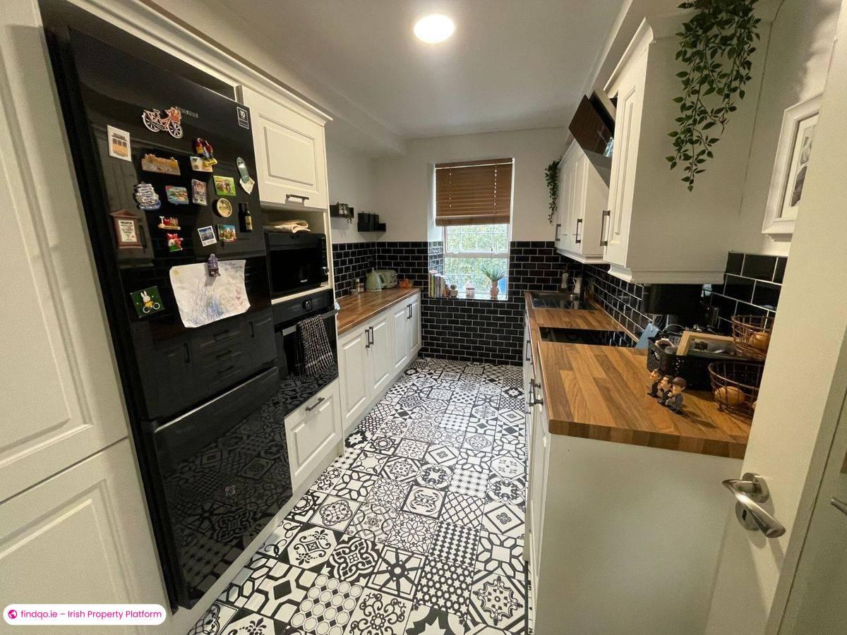 Apartment for Sale in Sunday's Well, Cork