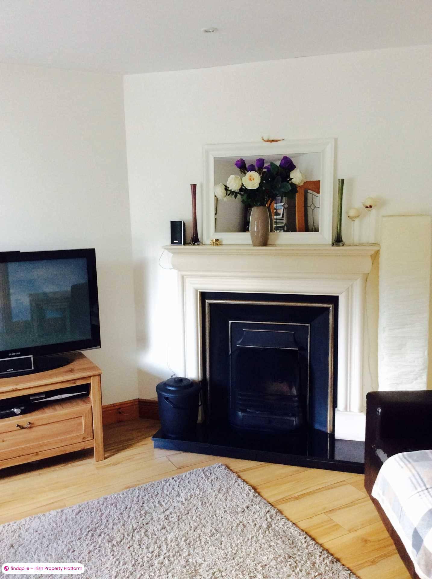 Detached house for Sale in No. 1, Station Road