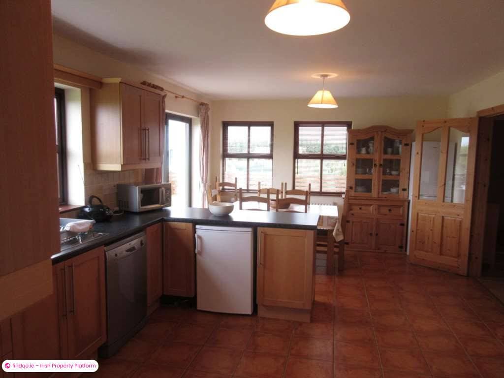 Detached house for Sale in Ventry, Kerry