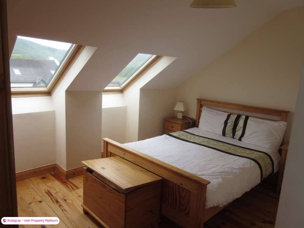 Detached house for Sale in Ventry, Kerry