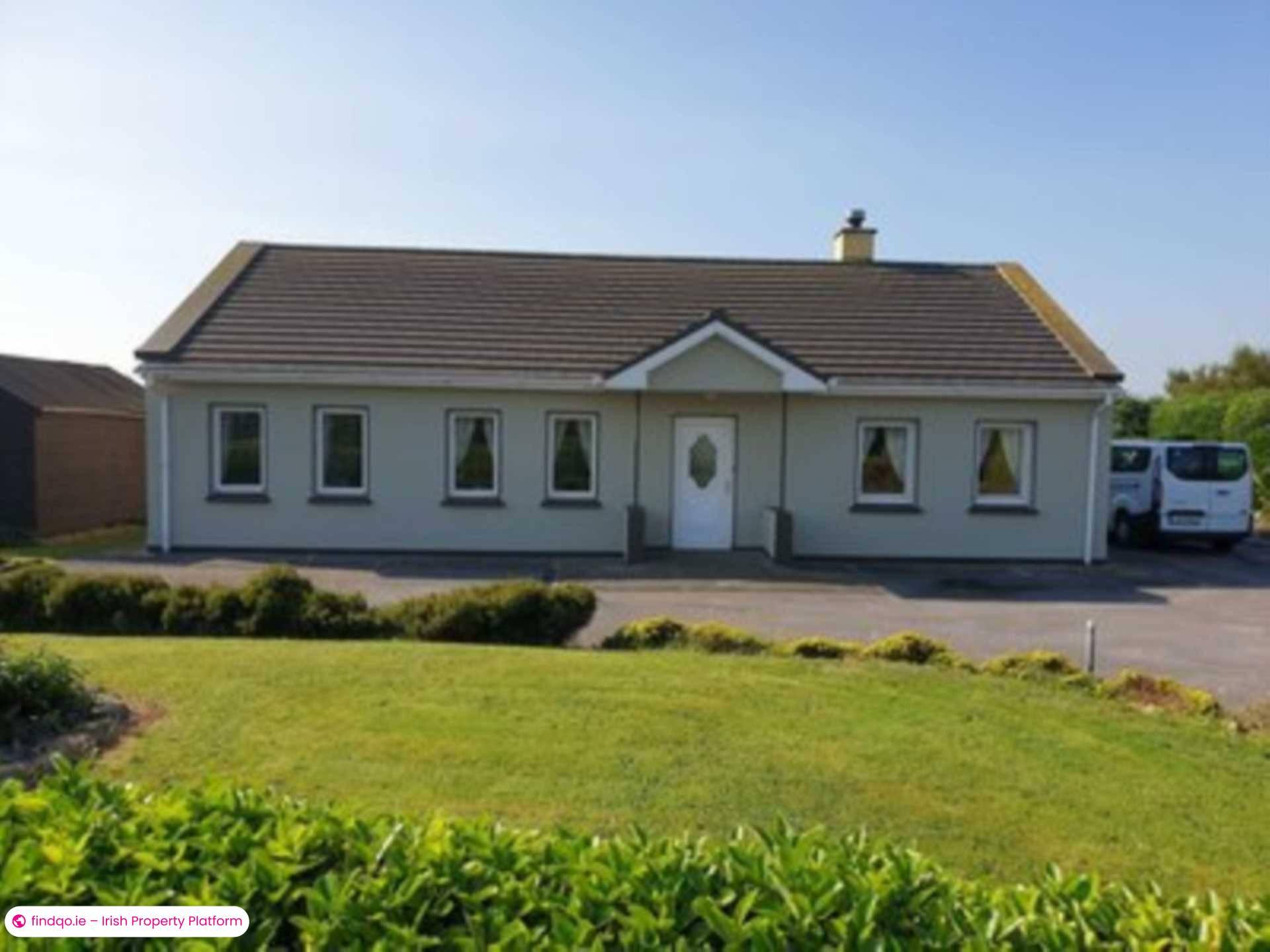Detached house for Sale in Ballydavid, Galway