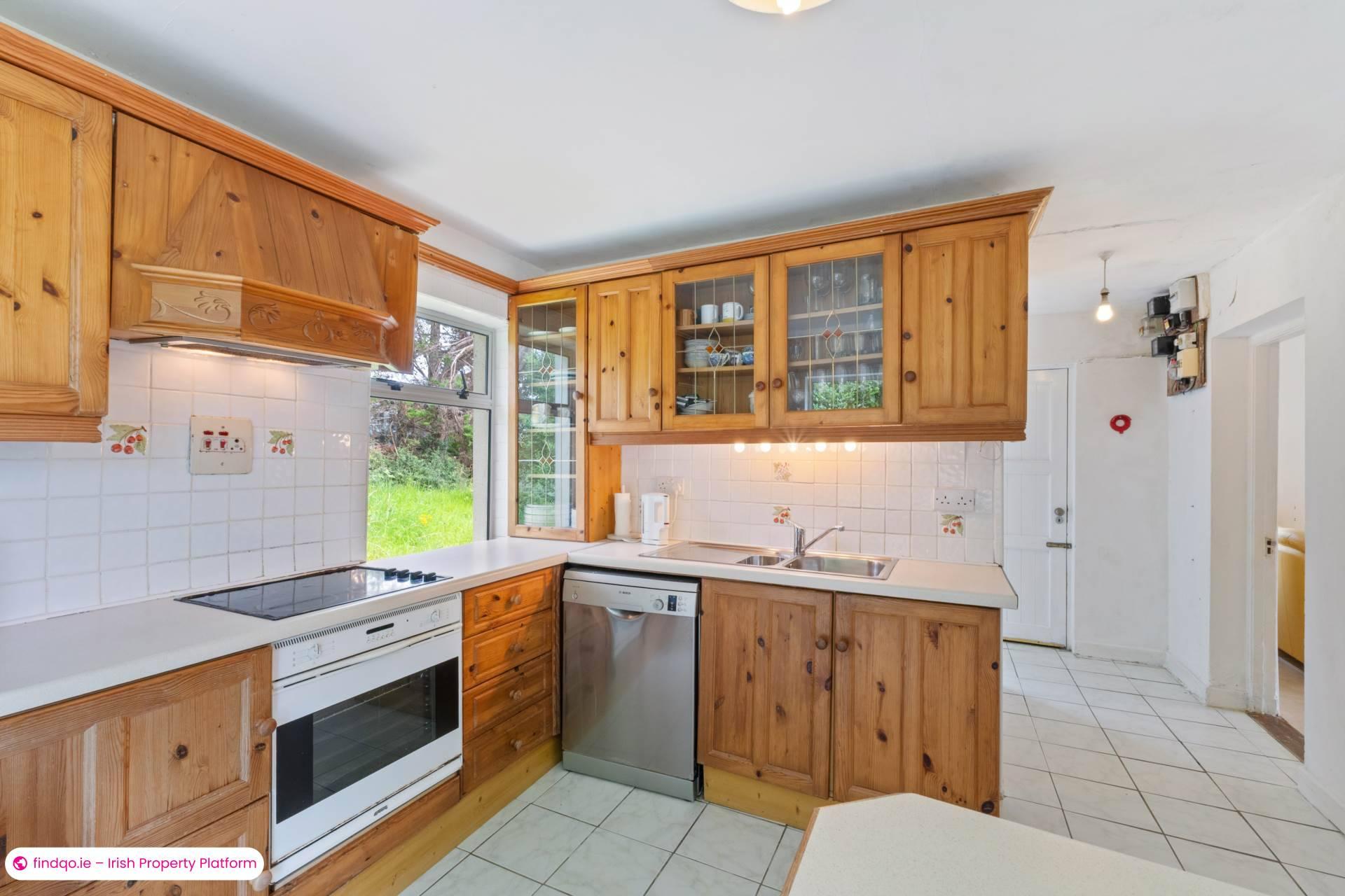 Detached house for Sale in Spiddal, Galway, H91 PV2D