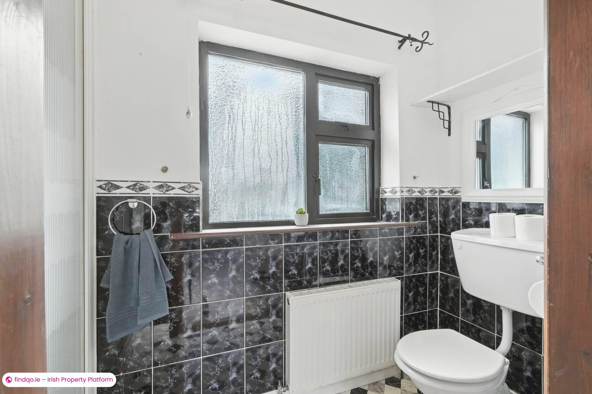 Detached house for Sale in Tuam, Galway