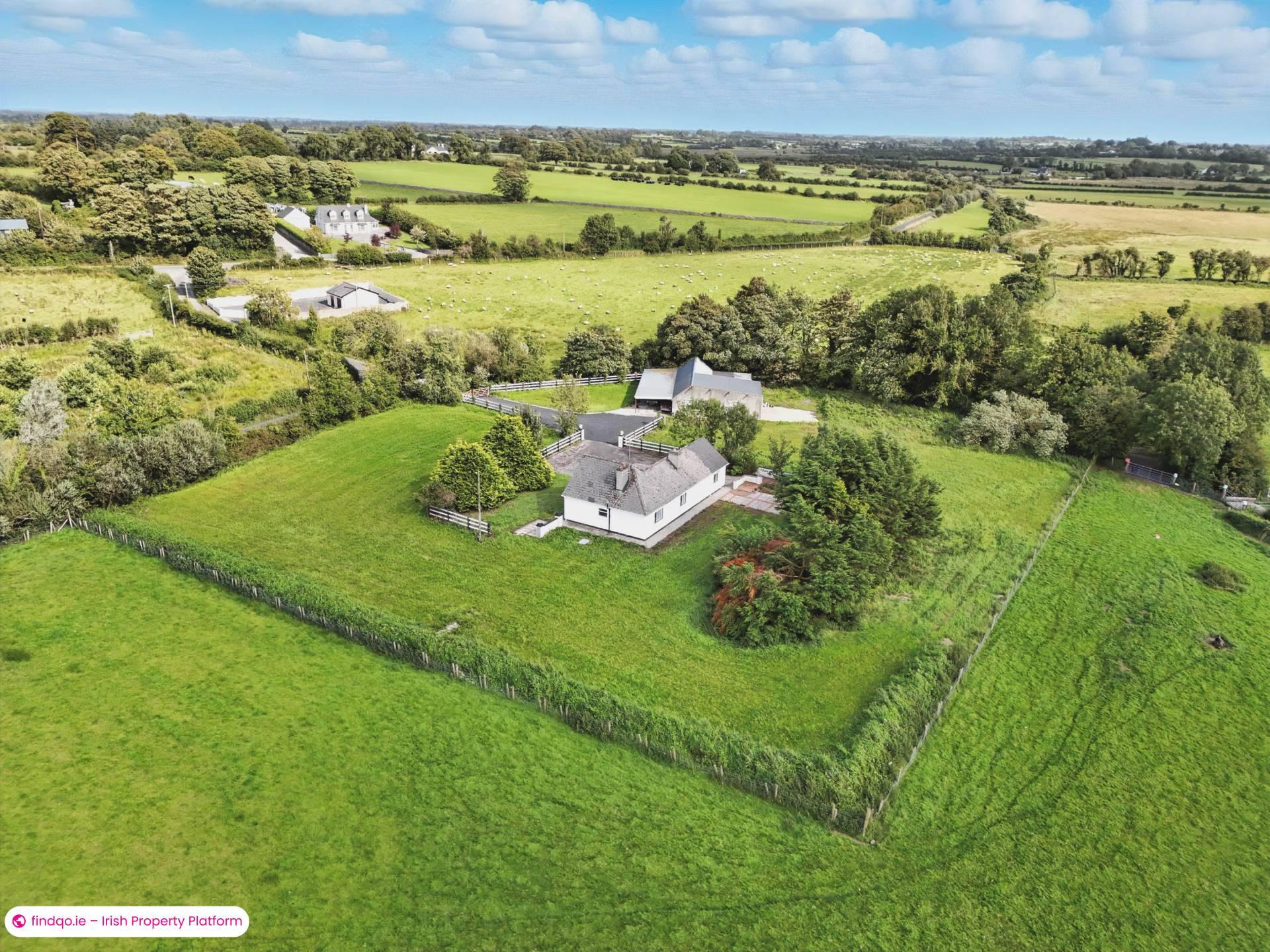 Detached house for Sale in Tuam, Galway