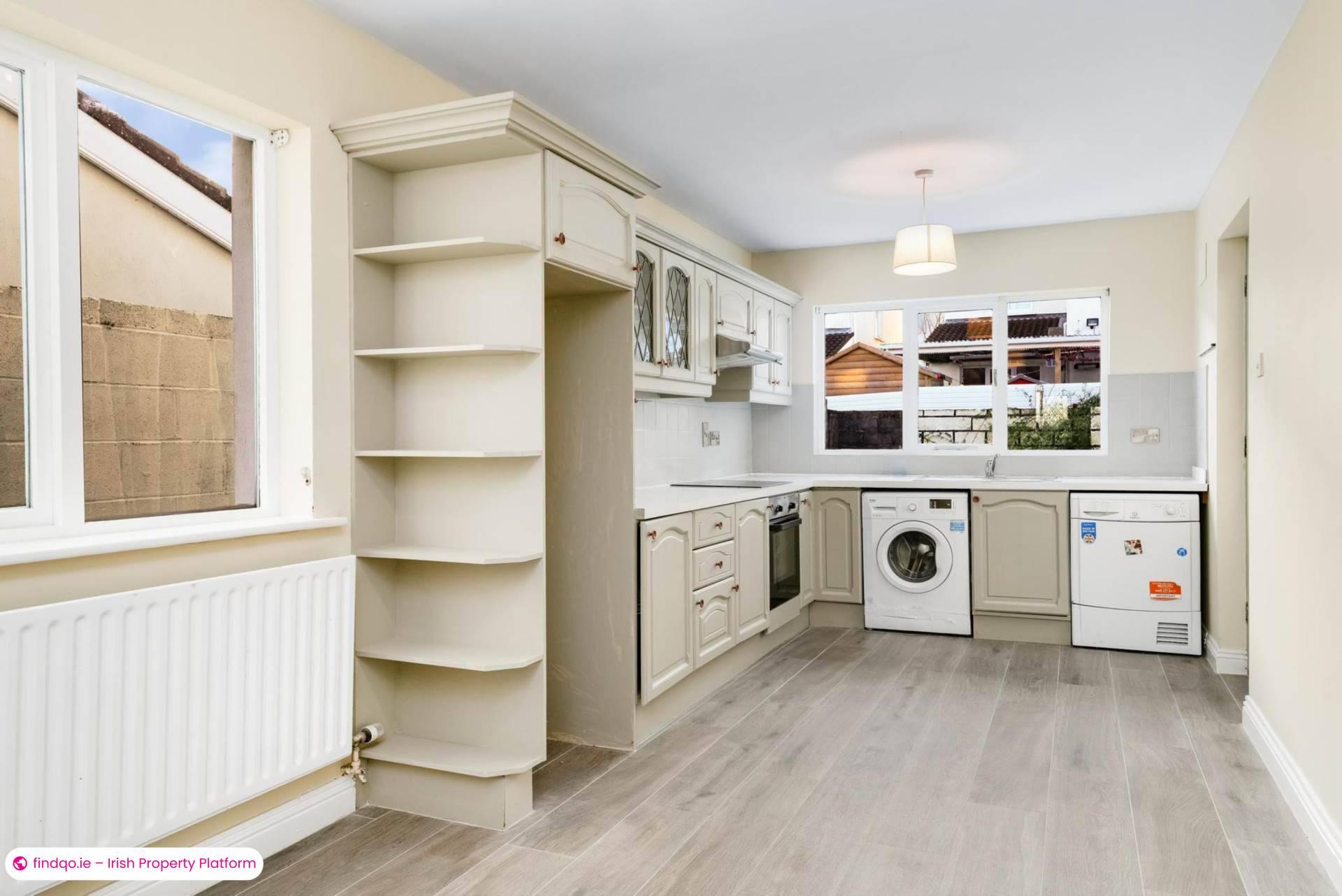 Detached house for Sale in Dublin 14