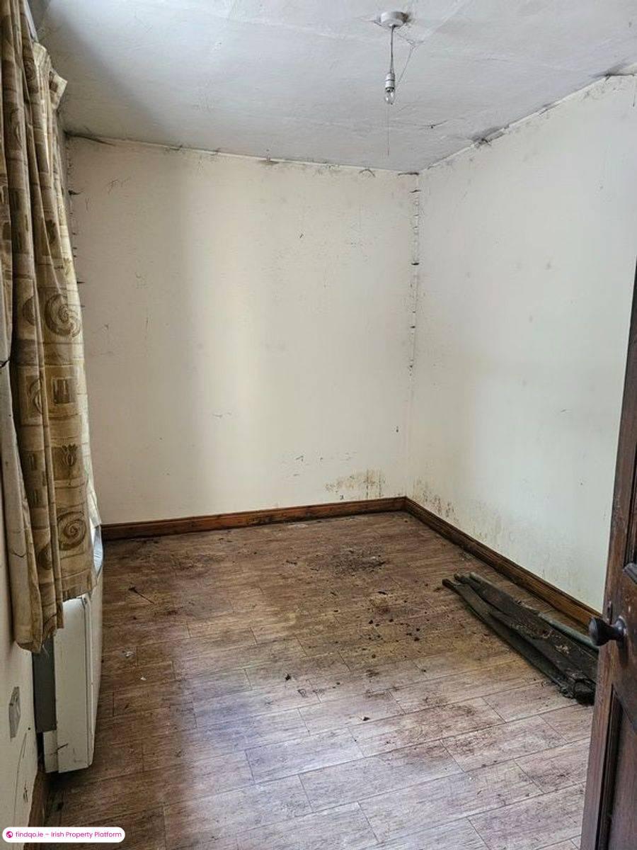 Detached house for Sale in Ballyconnell, Cavan