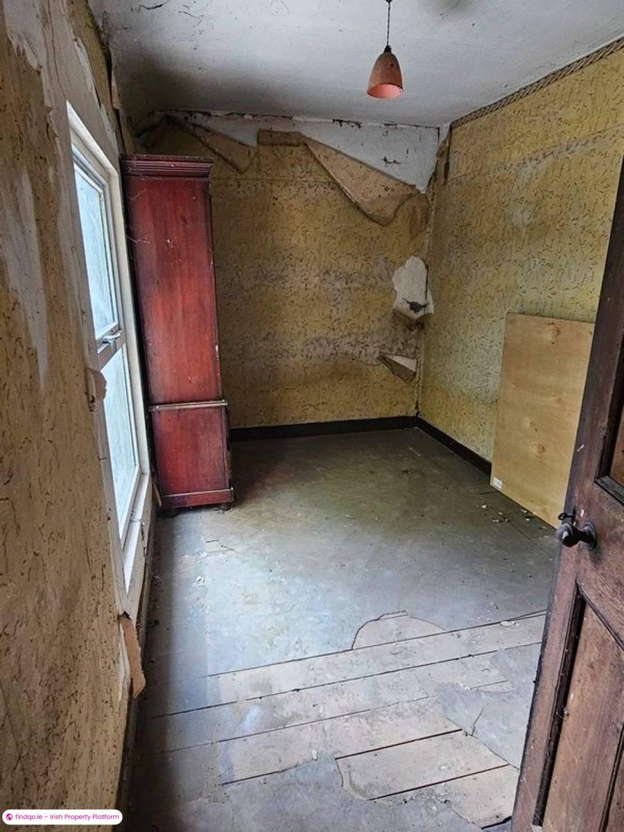 Detached house for Sale in Ballyconnell, Cavan