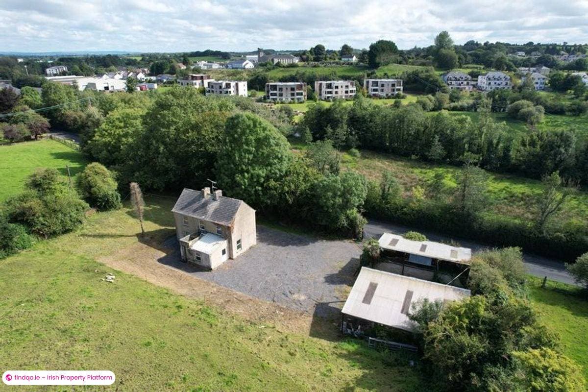 Detached house for Sale in Ballyconnell, Cavan
