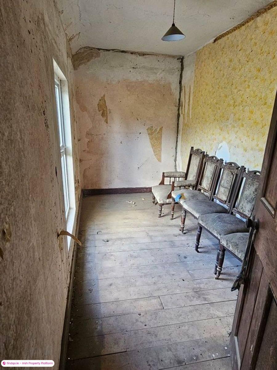 Detached house for Sale in Ballyconnell, Cavan