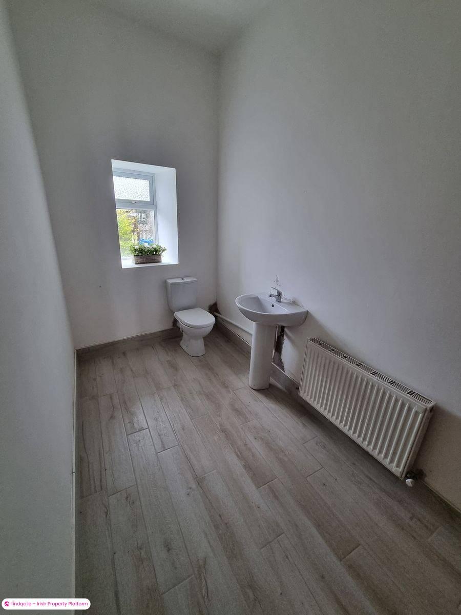 Townhouse for Sale in Killeshandra, Cavan