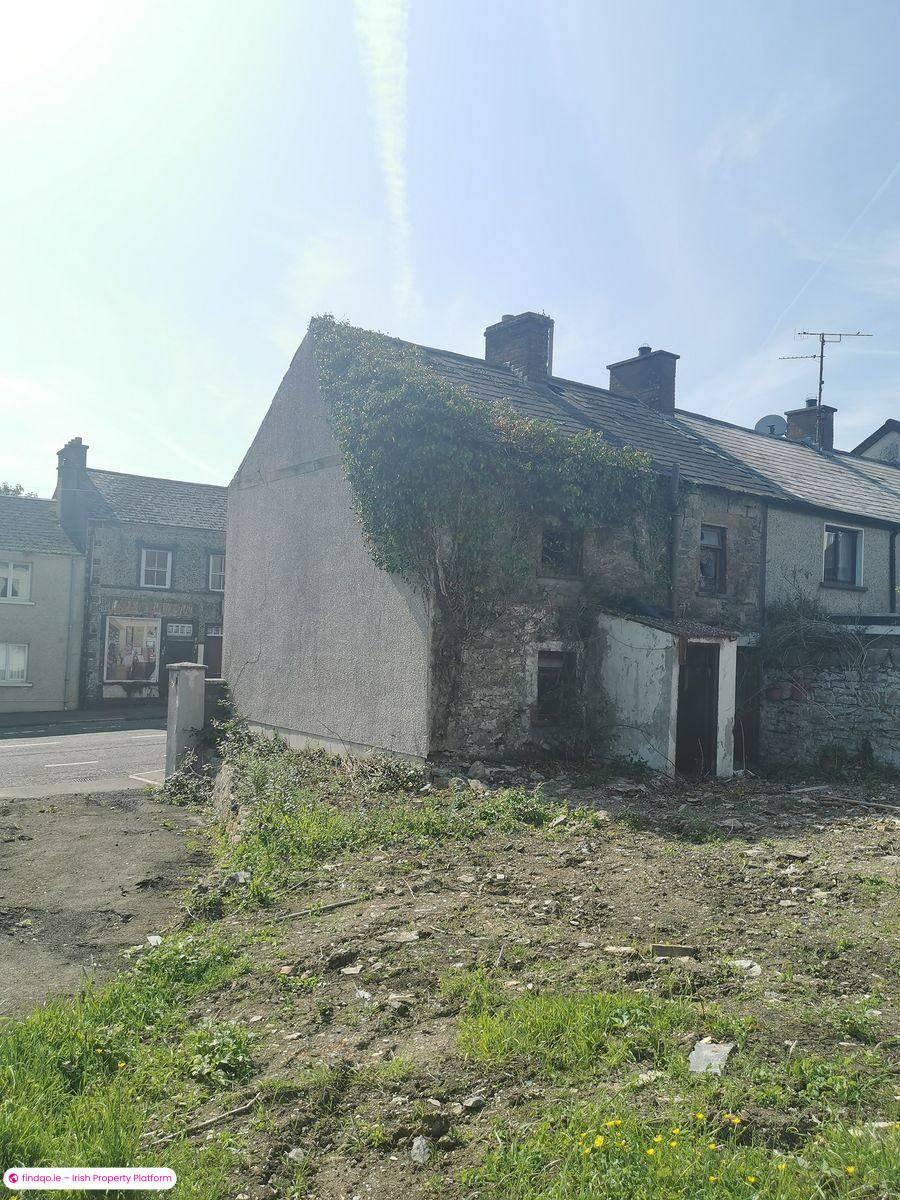 Semi-detached house for Sale in Newtownbutler, Fermanagh