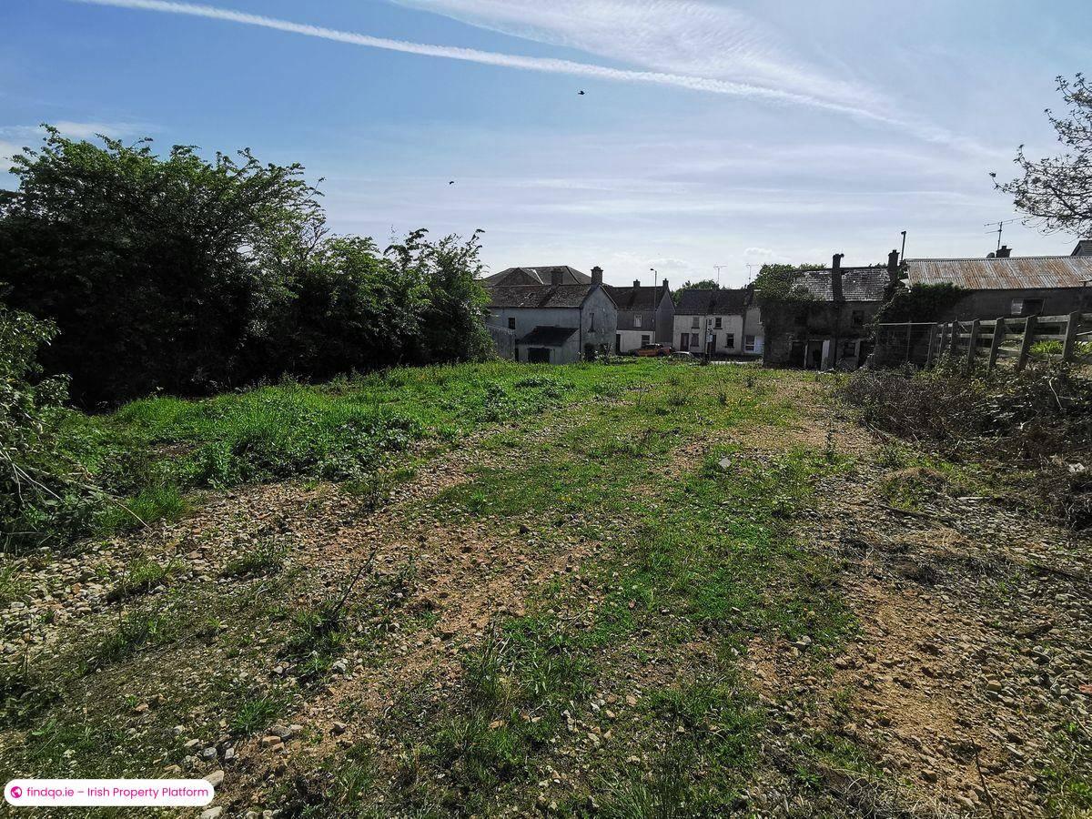 Semi-detached house for Sale in Newtownbutler, Fermanagh