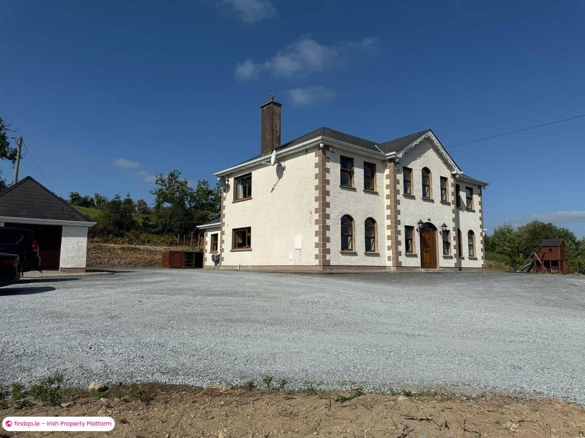 Detached house for Sale in Loughduff, Cavan