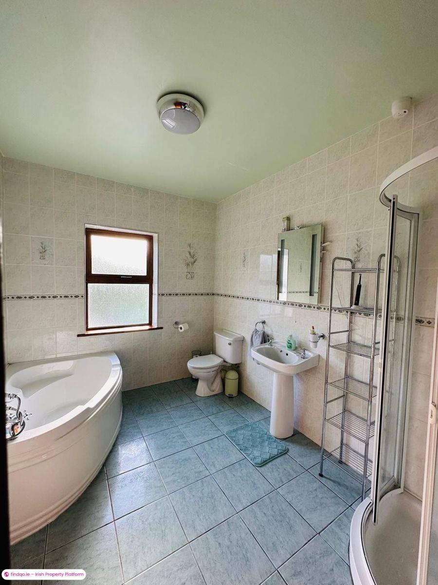 Detached house for Sale in Loughduff, Cavan