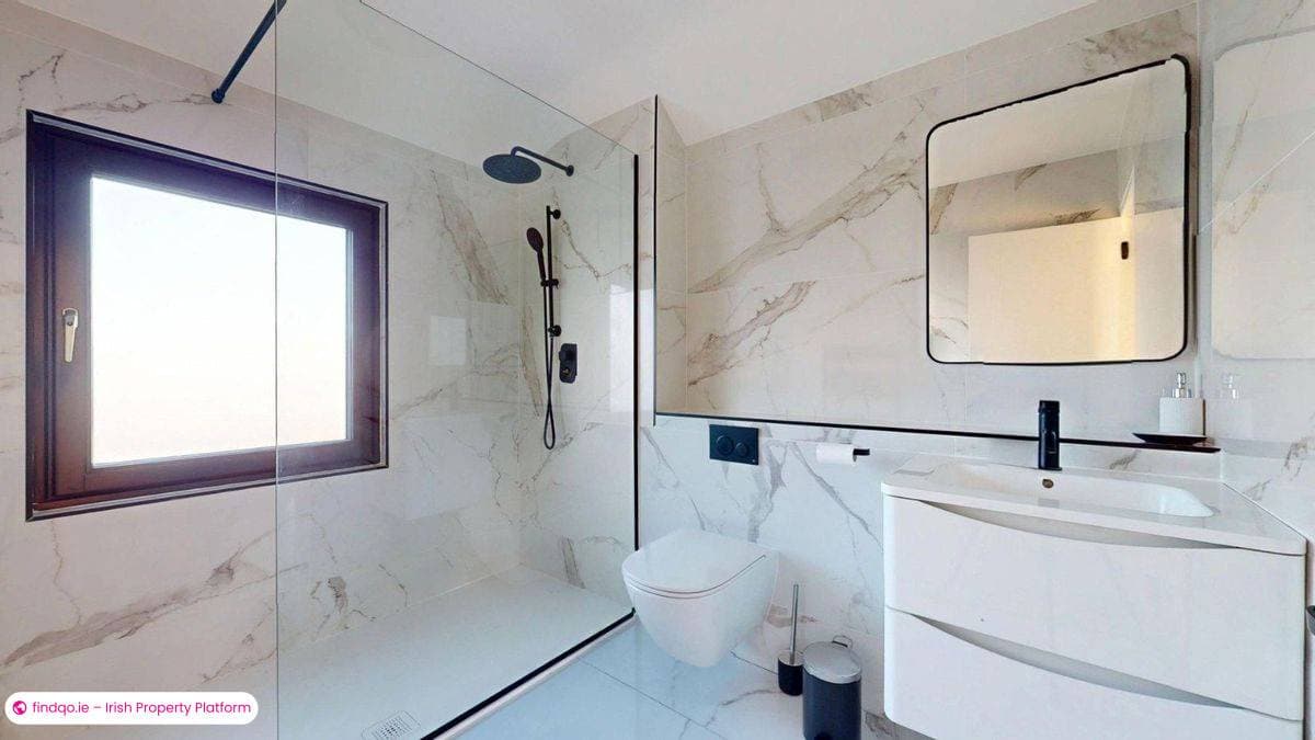 End of terrace house for Sale in Howth, Dublin (County)